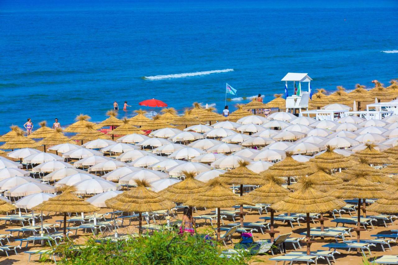 Borgo Rio Favara Hotel Club Ispica Buitenkant foto